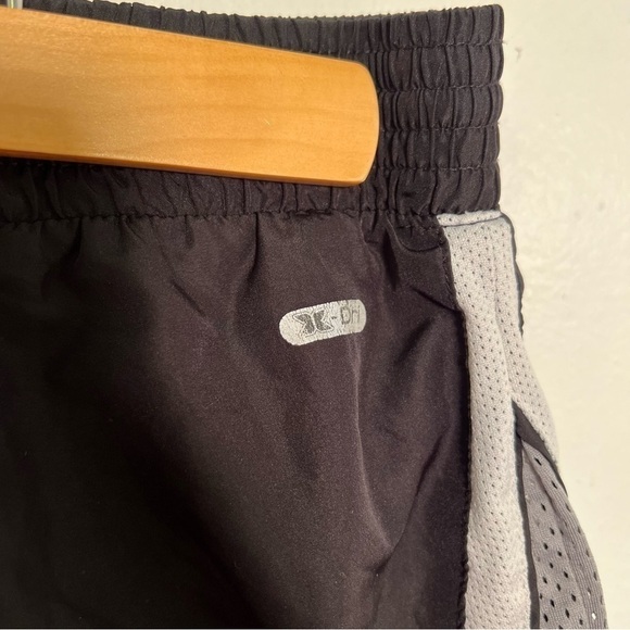 RBX Athletic Running Shorts Black Gray Mesh - Picture 7 of 9